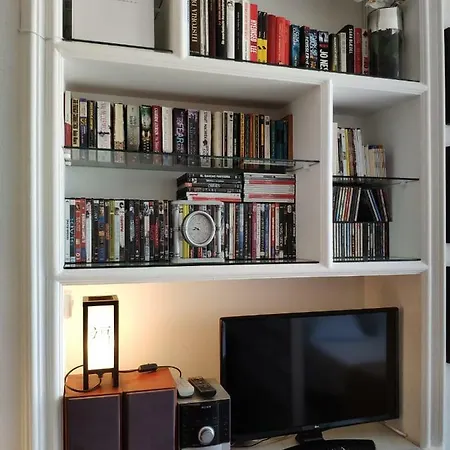 Latorre Apartment *